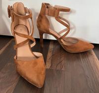 High Heels Hessen - Darmstadt Vorschau