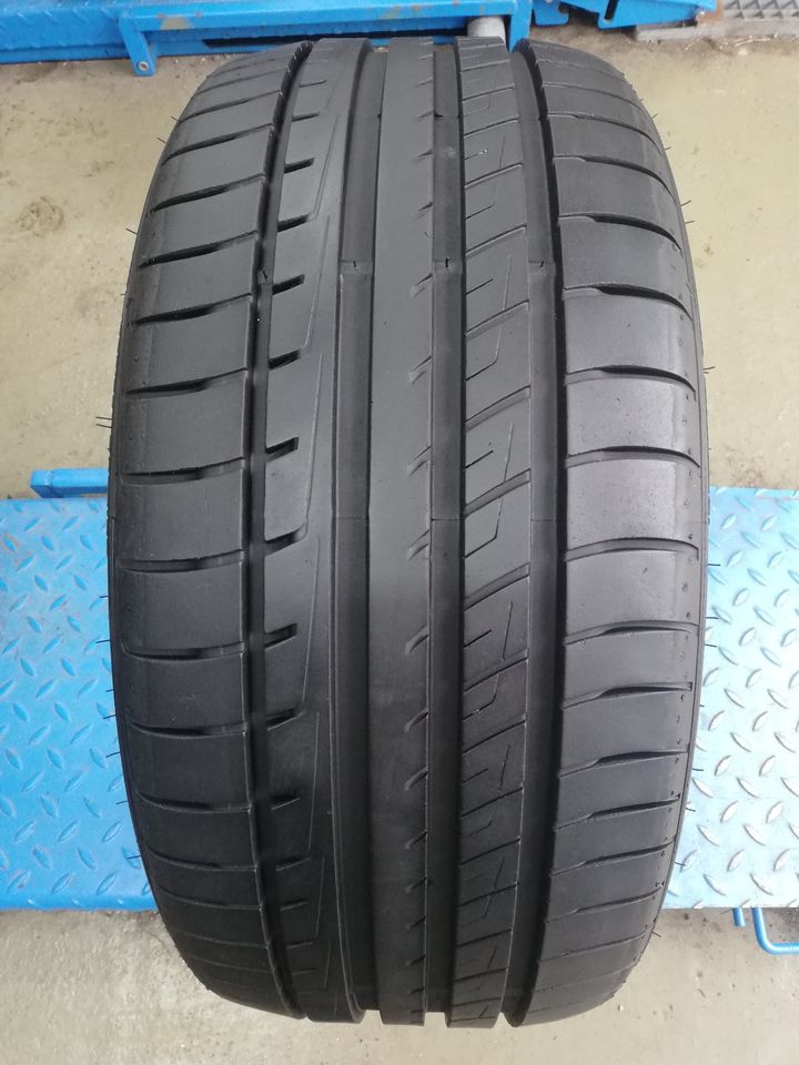 1x 225/40 R18 92Y Kelly UHP,DOT 0421 mit 7 mm Profil in Mintraching