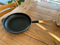 Le Creuset Pfanne Bratpfanne Gusseisen Nordrhein-Westfalen - Solingen Vorschau