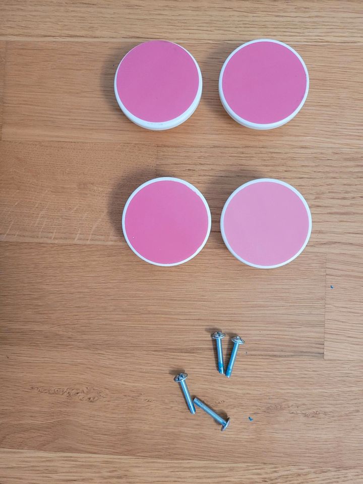 Ikea Griffe Kinderkommode Schublade Farbe wählbar 4 Stück in Karlshuld