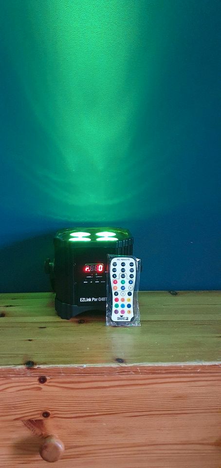 Chauvet DJ EZLink Par Q4BT inkl. Fernbedienung - neuwertig in Oberzent