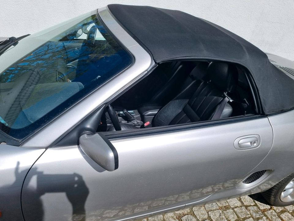 MG Cabrio mit Facelift TF BJ 2002 in Nauen