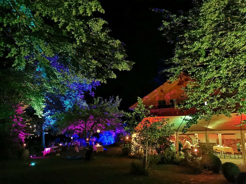 Lichteffekte Lichtanlage Disco Partylicht Musikanlage DJ Hochzeit in Kirchheim