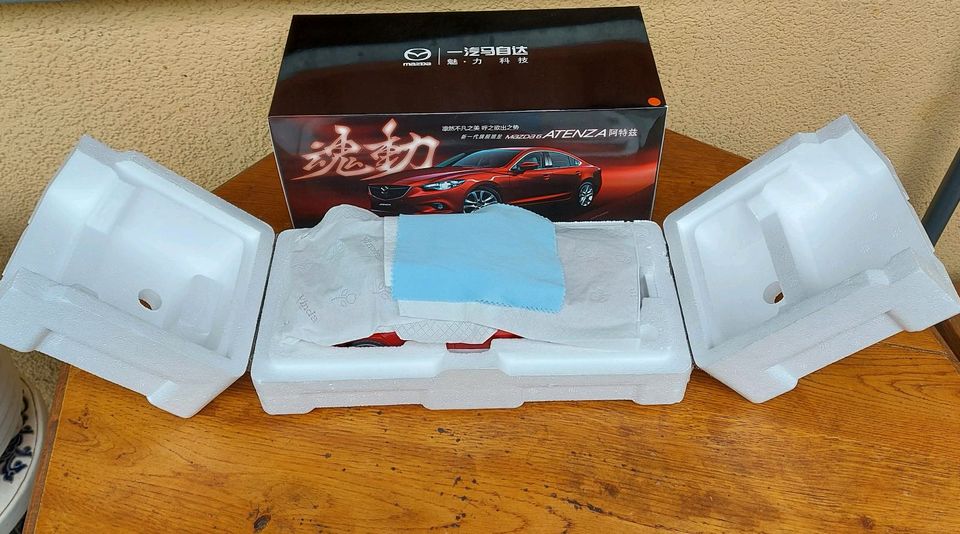 1:18 Mazda 6 ATENZA Rot Metallic Limo ovp in Berlin