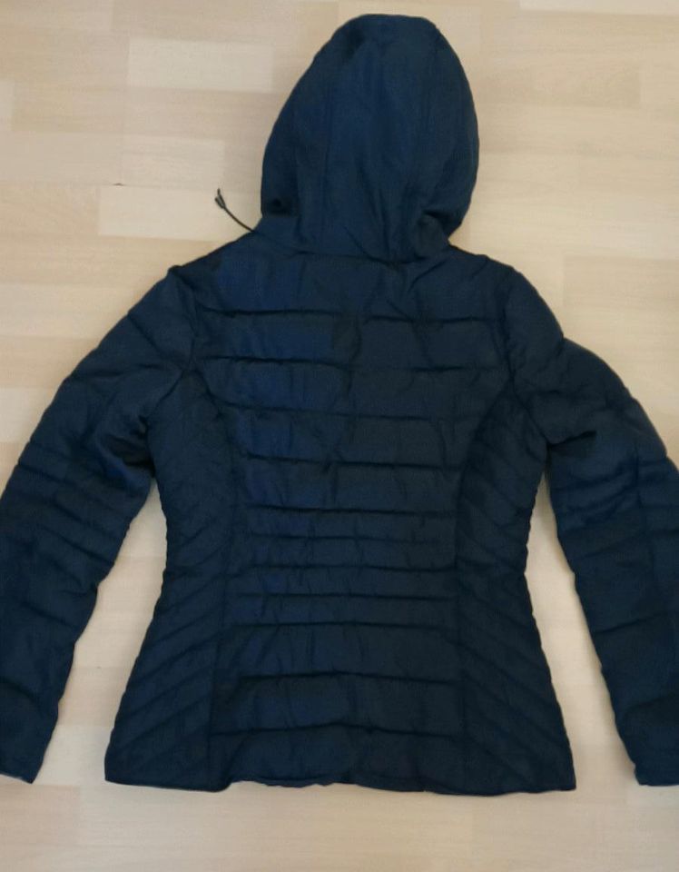 C&A Winterjacke Damen/Mädchen Gr. 40 - neuwertig in Waltrop