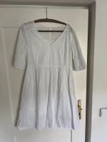 Sommerkleid Kleid von Hugo Boss Größe L 40 München - Bogenhausen Vorschau