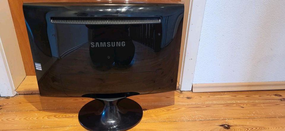 Monitor Marke Samsung in Petersaurach