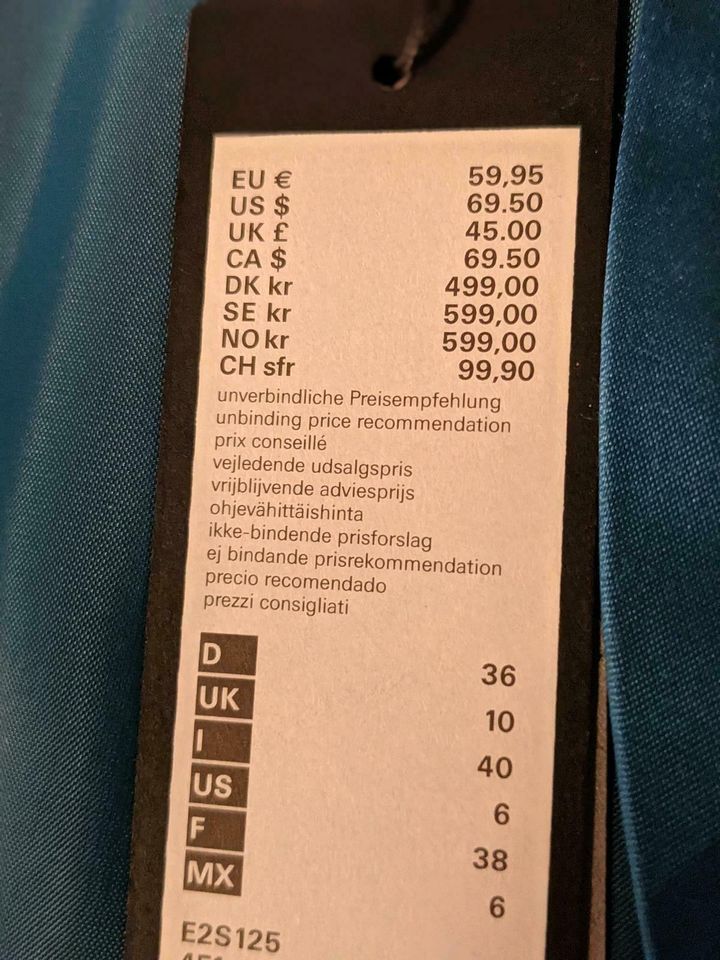 Esprit Satin-Bolero türkis, festlicher Bolero blau Größe 36 neu in Berlin