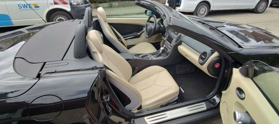 Mercedes-Benz SLK 350 -kleiner Traum in schwarz in Owen