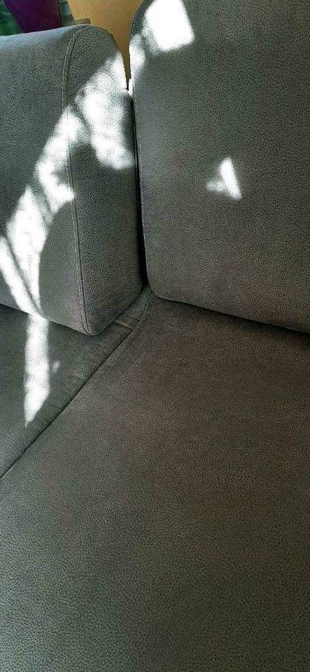 Sofa ,Couch,neu,250 € bis Wochenende  abgeholt, in Attendorn