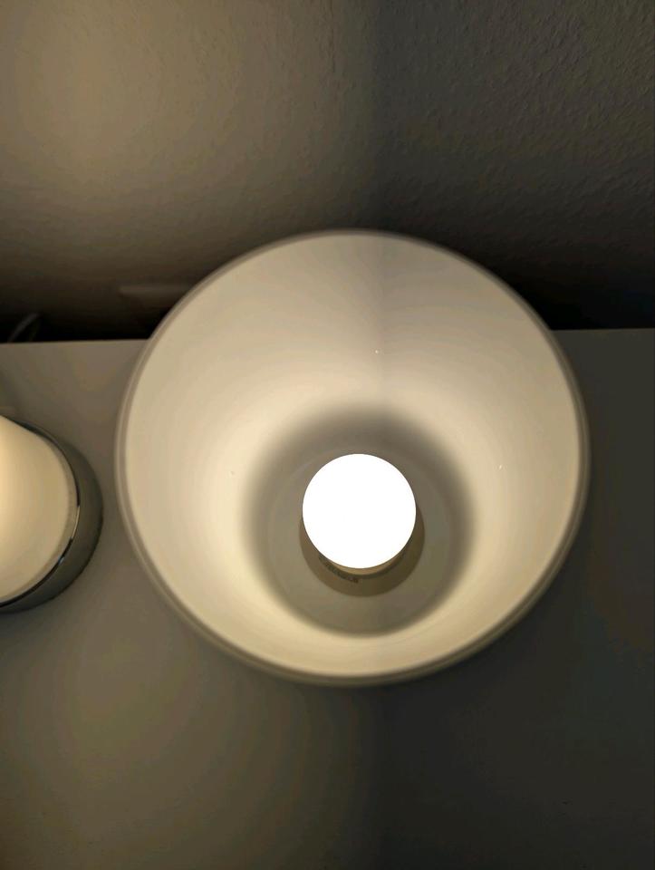 Lampe Nachttischläuchte dimmbar mit Touch Funktion in Schifferstadt