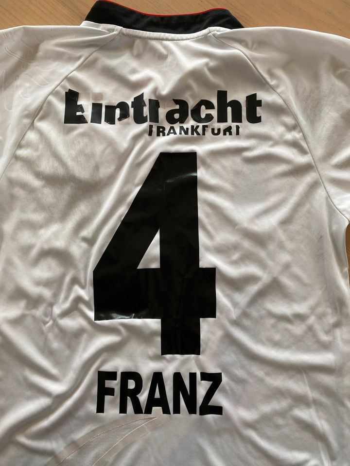 Eintracht Frankfurt Trikot in Wilnsdorf