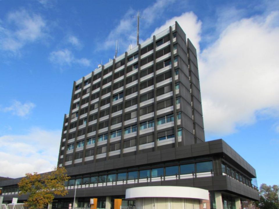 Lichtdurchflutete schöne Bürofläche im 3. OG in Neustadt in Neustadt an der Weinstraße