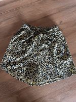 Kurze Hose Shorts Leo Print Größe XS 34 Baden-Württemberg - Freudenstadt Vorschau