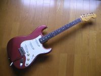 Fender MIJ ORDER MADE 62 Vintage Reissue Strat 1990 Burgundy Mist Nordrhein-Westfalen - Mülheim (Ruhr) Vorschau