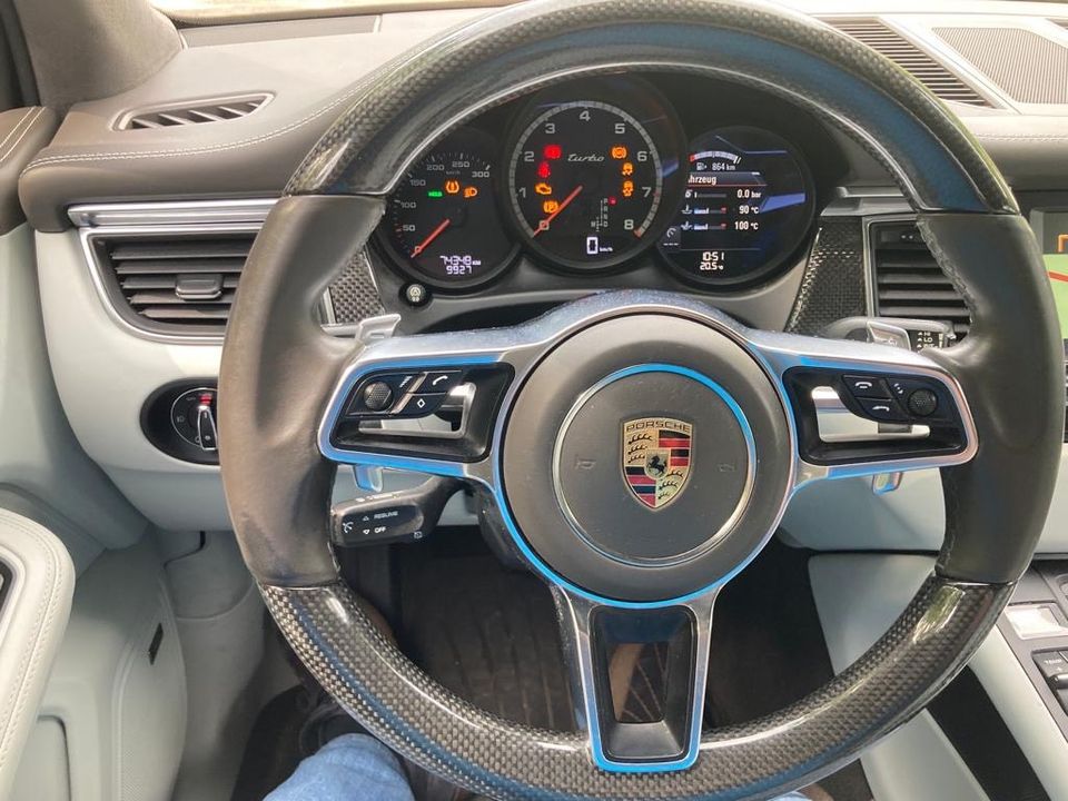 Porsche Macan Turbo mit Garantie in Quierschied