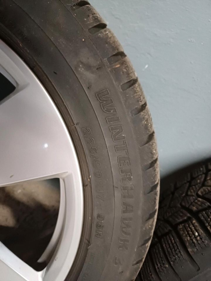 Winterräder 225/50 R17 mit  E8J × 17 H2 ET47 Audi Felgen in Bitburg