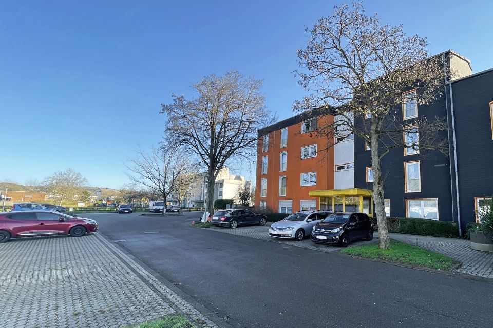 Trier - Tarforst: Vermietete Maisonettewohnung mit Balkon und Garage an Kapitalanleger in Trier