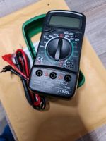 Multimeter. Mit Stützfuss und Schutzhülle Bielefeld - Bielefeld (Innenstadt) Vorschau