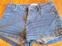 Neuwertige  damenshorts gr. L jeans Bayern - Arnstorf Vorschau