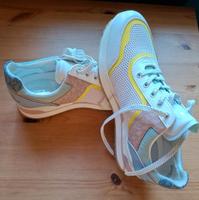original Michael Kors Sneaker, 41, US 9, neu, weiß, rosé Eimsbüttel - Hamburg Lokstedt Vorschau