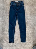 Jeanshose dunkelblau Zara Basic 34 Bayern - Dießen Vorschau