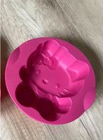 Silikon Kuchenform Hello Kitty Tupperware Nordrhein-Westfalen - Herten Vorschau