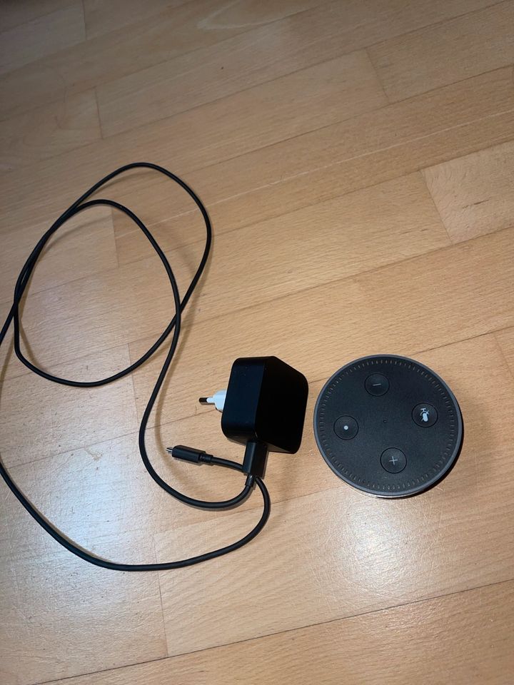 Amazon Echo dot in Saarbrücken