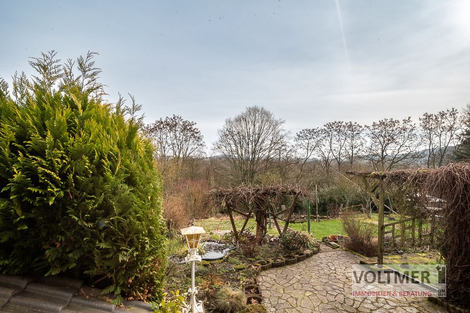 SCHAFFENSKRAFT - gemütliches Reihenmittelhaus mit pflegeleichtem Garten in Wellesweiler! in Neunkirchen