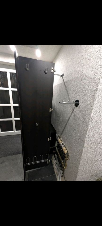 Hochwertige Garderobe Flurschrank Spiegel Flur Schuhschrank Diele in Hennigsdorf