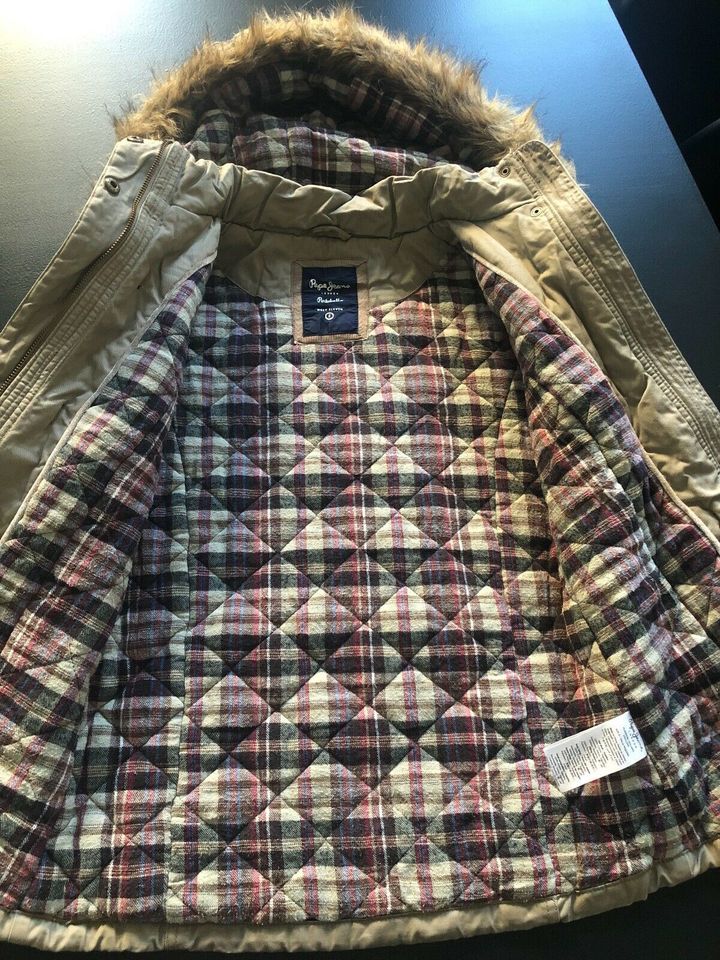 Damen dicke Jacke Winterjacke Parka beige creme Pepe Jeans Gr. S in Dortmund