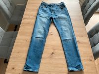 ASOS Jeans-Hose Herren hell-blau jeans-blau W 30 L 34 Größe M Berlin - Marzahn Vorschau