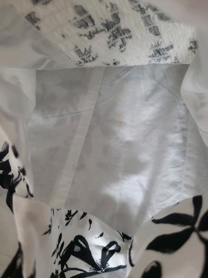 Kleid Gr. 158, weiß mit schwarz, C&A + kurze Hose in Ellwangen (Jagst)