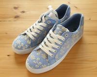 Schuhe Sneaker Gr 39 blau Blumen Stickerei Graceland Niedersachsen - Wittmund Vorschau