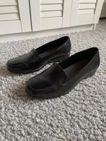 Damen Schuhe schwarz Heavenly Feet Größe 41 Slipper Halbschuhe Niedersachsen - Bassum Vorschau