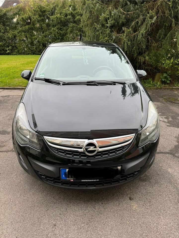 Top geflegter Opel Corsa mit TÜV aus Privat in Velbert