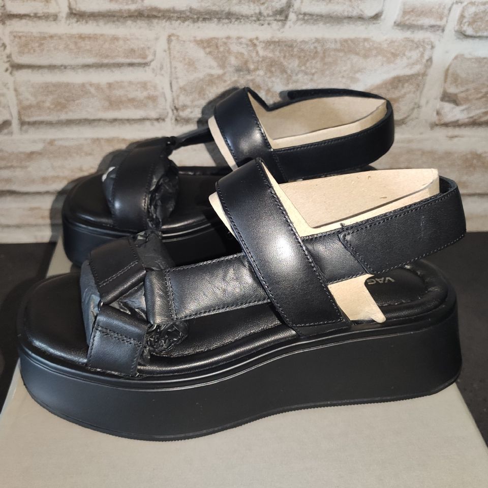 Vagabond Leder Sandalen schwarz Gr. 35 neu #sale in Saarbrücken