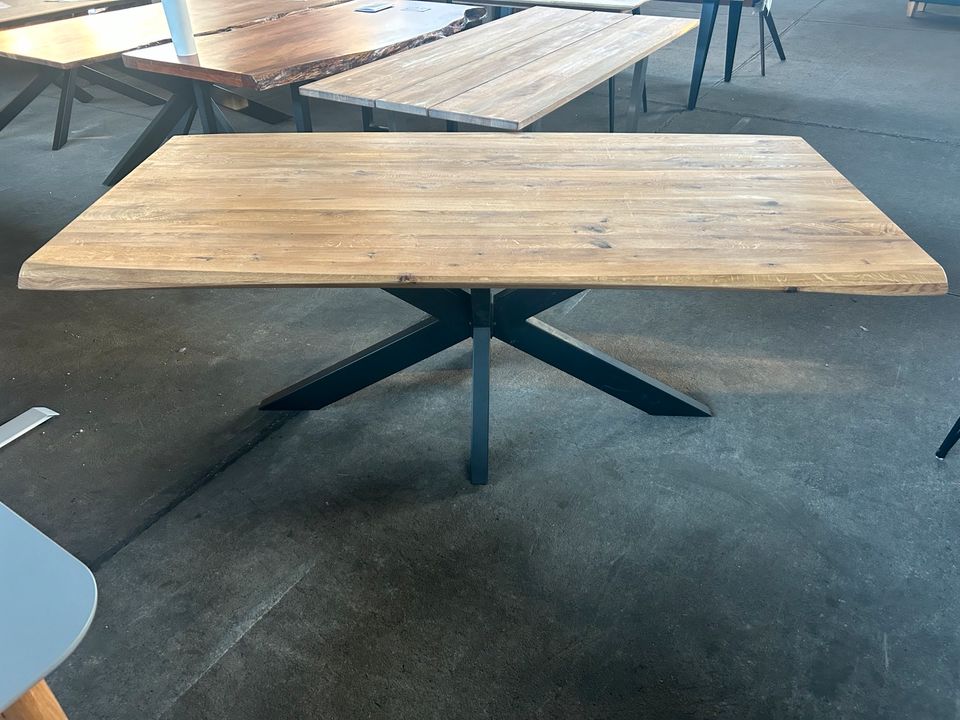 ‼️Esstisch Massivholz wildeiche|200x100 Esszimmertisch Tisch|Spider füße in Stendal
