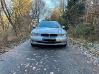 Jaguar X Type, nur 4L/100Km, top gepflegt, 3600 € Niedersachsen - Bad Grund (Harz) Vorschau