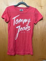 T-Shirt kurzarm koralle weiß TOMMY JEANS Größe M Hessen - Langen (Hessen) Vorschau