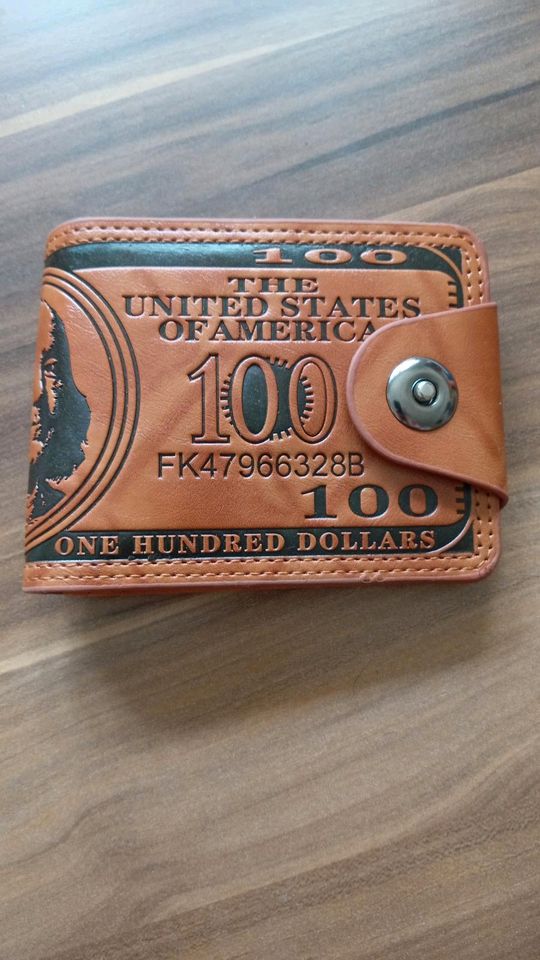 100-US Dollar Portemonnaie in Blankenburg (Harz)