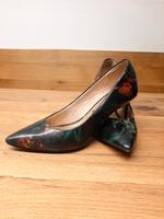Top! Tamaris Damen Pumps, Gr. 40 schwarz #blumen Baden-Württemberg - Weinstadt Vorschau