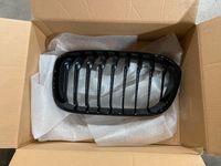 BMW F20 F21 M Performance Front Grill Piano Black 2357462 2357462 Nordrhein-Westfalen - Velbert Vorschau