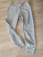 DKNY Jogginghose neuwertig S grau Damen Hose Hessen - Eichenzell Vorschau