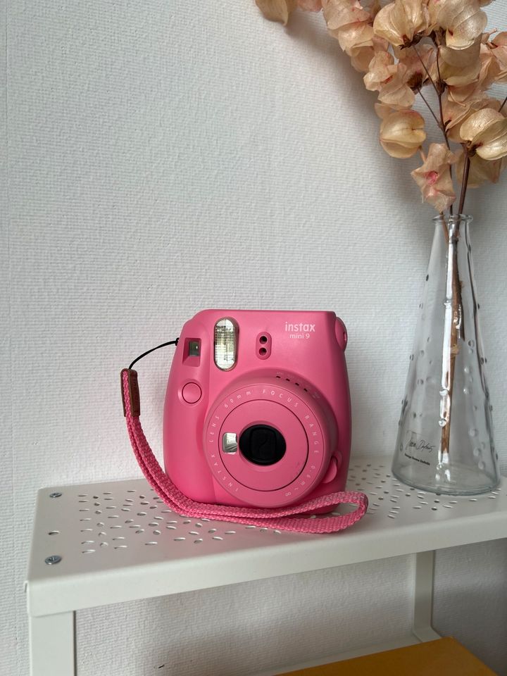 Fujifilm Instax Mini 9 Kamera Flamingo Rosa in Köln