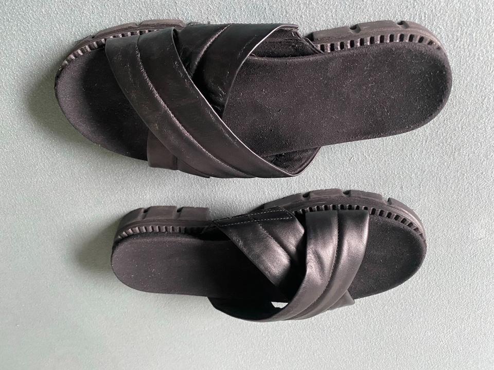 Gabor Damen-Pantoletten,schwarz,US 6 1/2/EU Gr.39,Topzustand in Wedel
