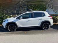 Peugeot 2008 Allure PureTech 110 Stop&Start Allure Hessen - Taunusstein Vorschau