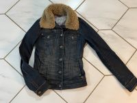 Esprit Jeansjacke, XS, mit Fellkragen, abknöpfbar Niedersachsen - Brietlingen Vorschau