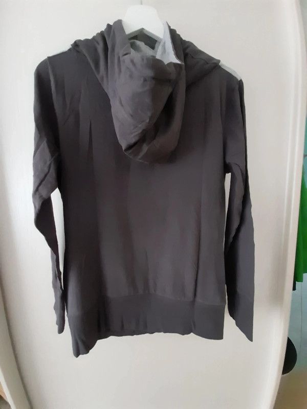 Hoodie Kapuzenpullover Gr. M L in Moers