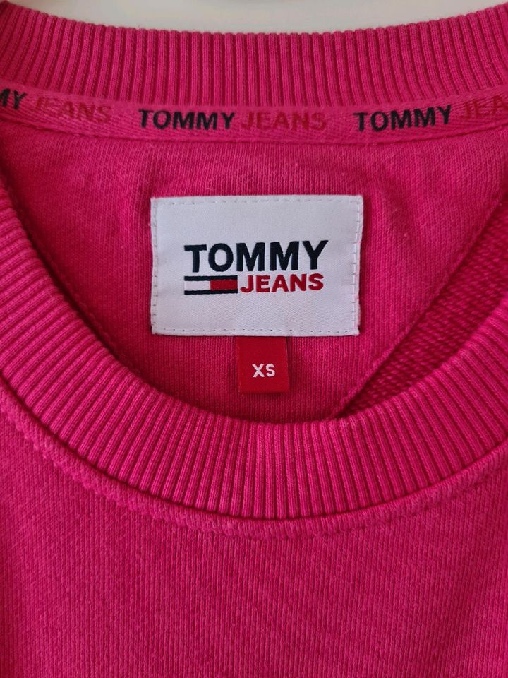 Tommy Hilfiger Pullover NEU in Düren